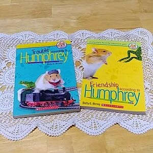 Friendship According to Humphrey, Trouble According to Humphrey Chapter Books